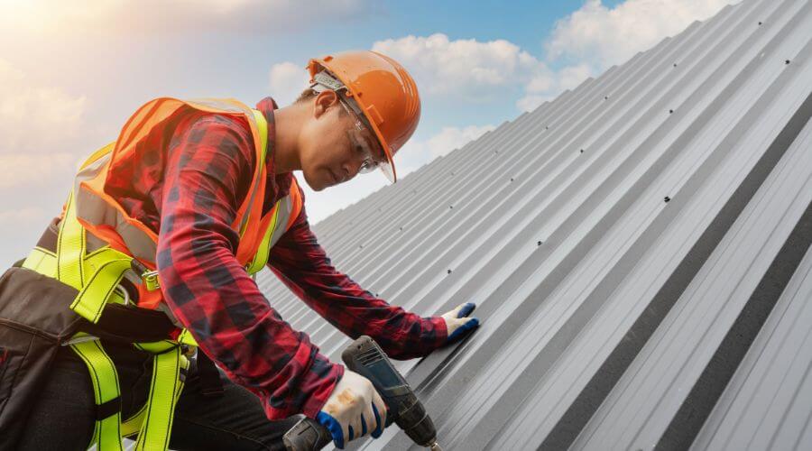 Professional metal roof installation in Des Allemands, LA